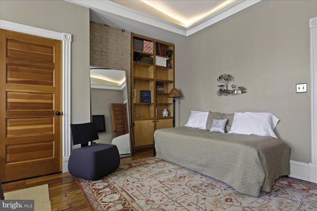 116 11TH ST NE, Washington, DC 20002