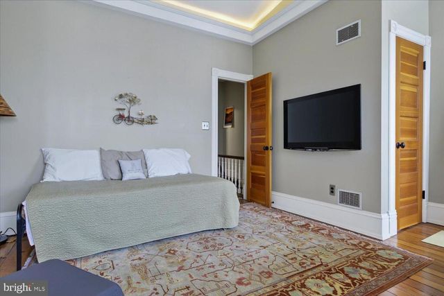 116 11TH ST NE, Washington, DC 20002