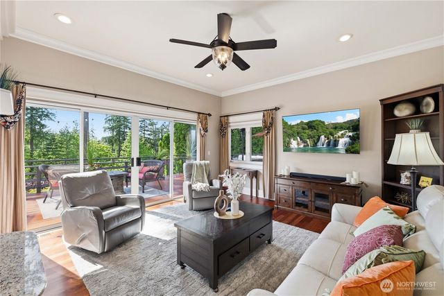 25108 234th Avenue SE, Maple Valley, WA 98038