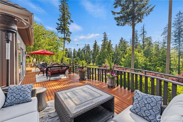 25108 234th Avenue SE, Maple Valley, WA 98038