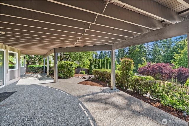 25108 234th Avenue SE, Maple Valley, WA 98038