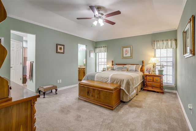 225 Timber Ridge Drive, Burleson, TX 76028