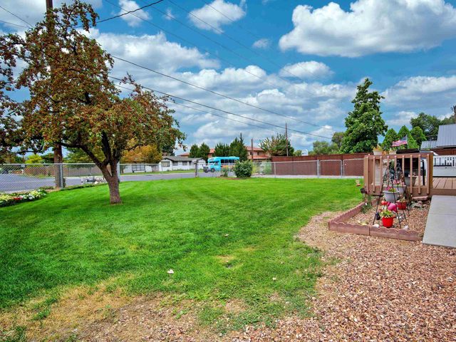 527 30 Road, Grand Junction, CO 81504