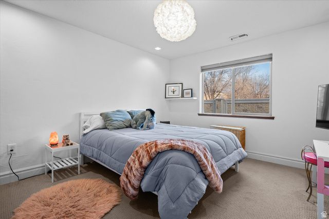 5809 S BLUE FLAX LN, Salt Lake City, UT 84121