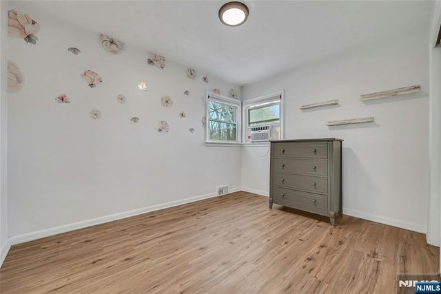 110 Somers Avenue, Bergenfield, NJ 07621