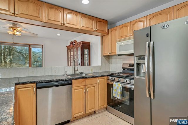 110 Somers Avenue, Bergenfield, NJ 07621