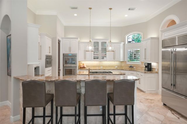 19 Harmony Links Place, The Woodlands, TX 77382