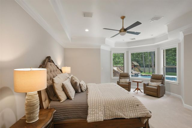19 Harmony Links Place, The Woodlands, TX 77382
