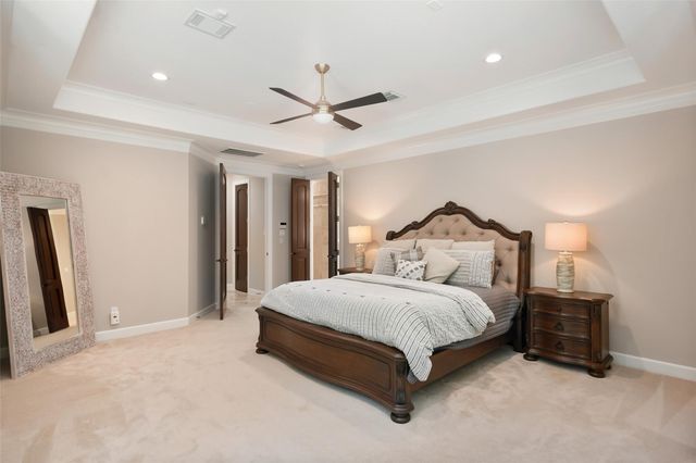19 Harmony Links Place, The Woodlands, TX 77382