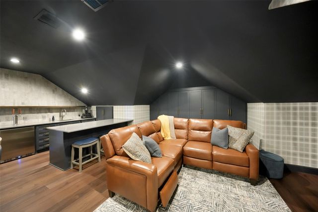 19 Harmony Links Place, The Woodlands, TX 77382