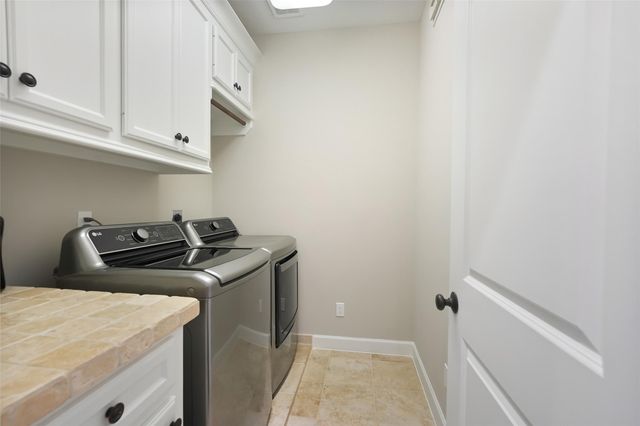 19 Harmony Links Place, The Woodlands, TX 77382