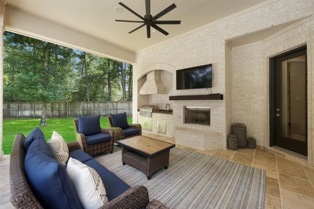 19 Harmony Links Place, The Woodlands, TX 77382