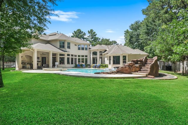 19 Harmony Links Place, The Woodlands, TX 77382