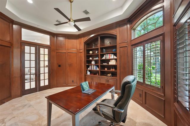 19 Harmony Links Place, The Woodlands, TX 77382