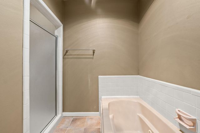 294 Sugarberry Circle, Houston, TX 77024