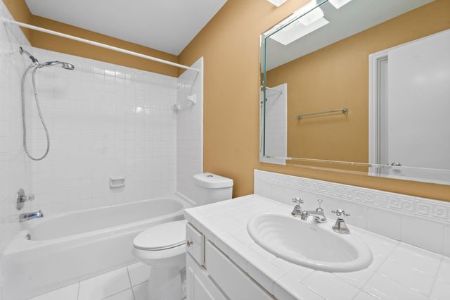 294 Sugarberry Circle, Houston, TX 77024