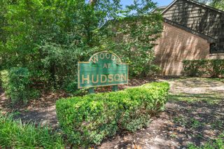 294 Sugarberry Circle, Houston, TX 77024