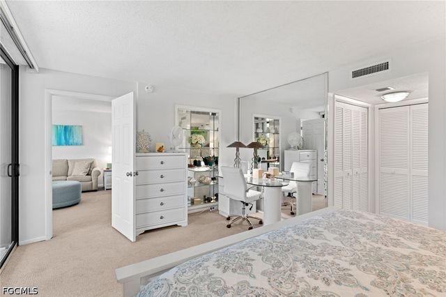 979 E Gulf DR D-462, Sanibel, FL 33957