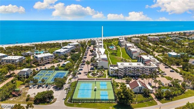 979 E Gulf DR D-462, Sanibel, FL 33957