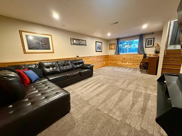 8561 Talon Road NW, Garfield, MN 56332