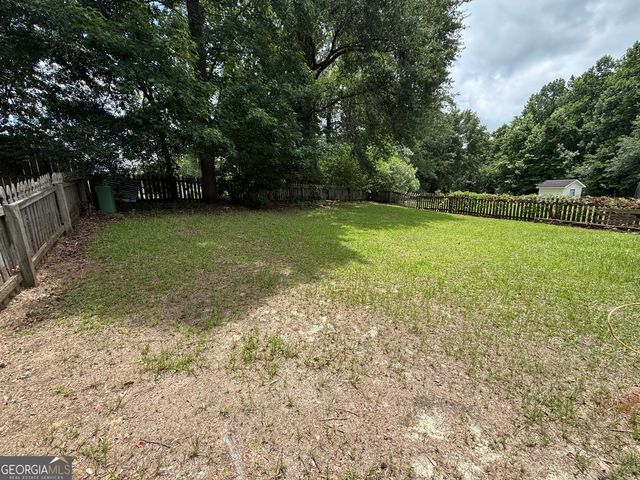 125 Shadow Pond Road, Dublin, GA 31021