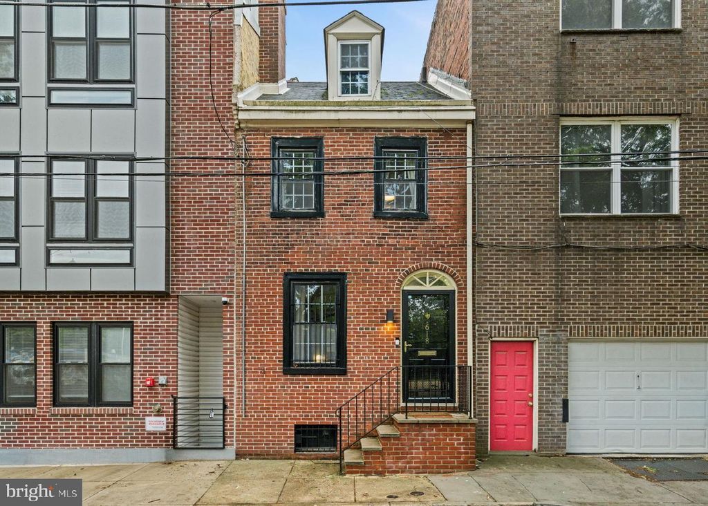 618 RODMAN STREET, Philadelphia, PA 19147
