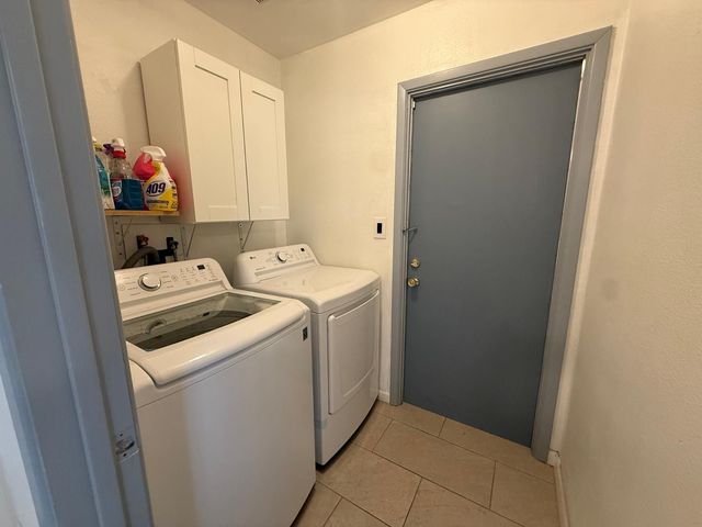 2714 W Ellis Drive, Tempe, AZ 85282