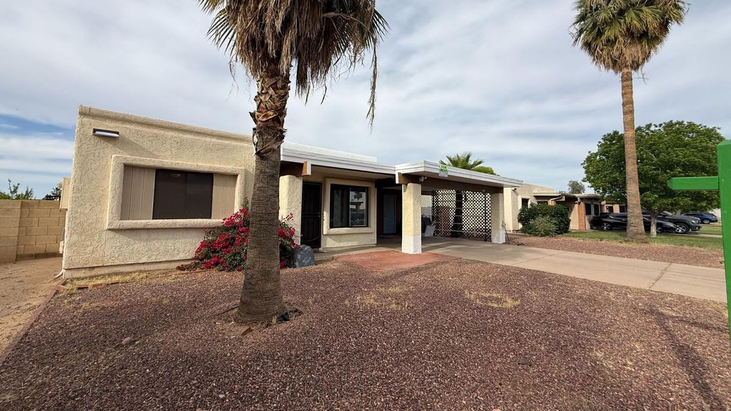 2714 W Ellis Drive, Tempe, AZ 85282