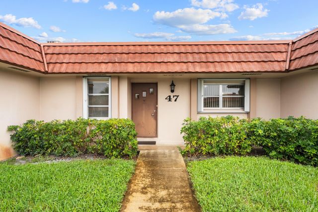 5725 FERNLEY Drive E 47, West Palm Beach, FL 33415
