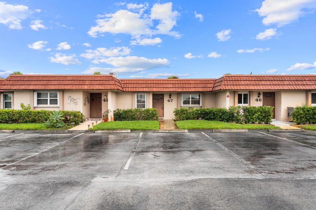 5725 FERNLEY Drive E 47, West Palm Beach, FL 33415