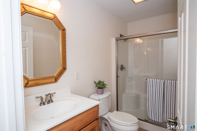 2 Riverwalk, Branford, CT 06405