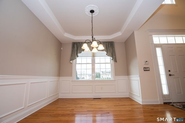 2 Riverwalk, Branford, CT 06405