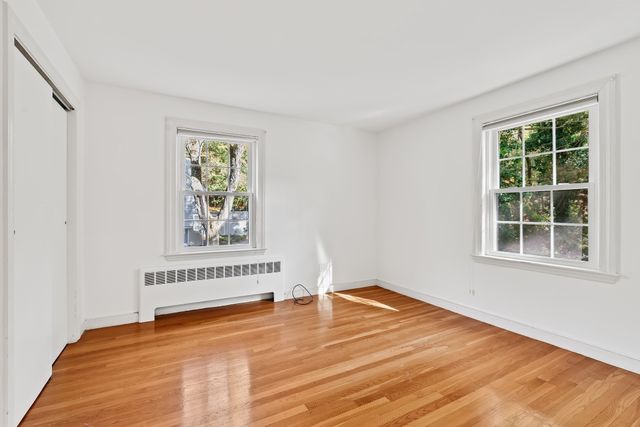 16 Happy Hollow Road, Wayland, MA 01778