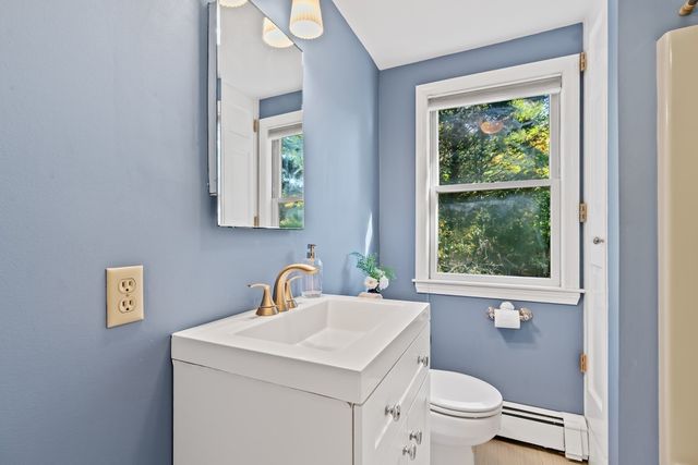 16 Happy Hollow Road, Wayland, MA 01778