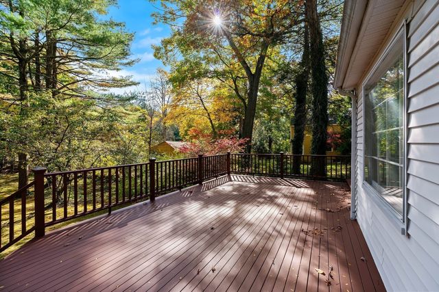 16 Happy Hollow Road, Wayland, MA 01778
