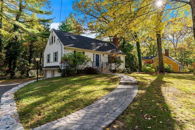 16 Happy Hollow Road, Wayland, MA 01778