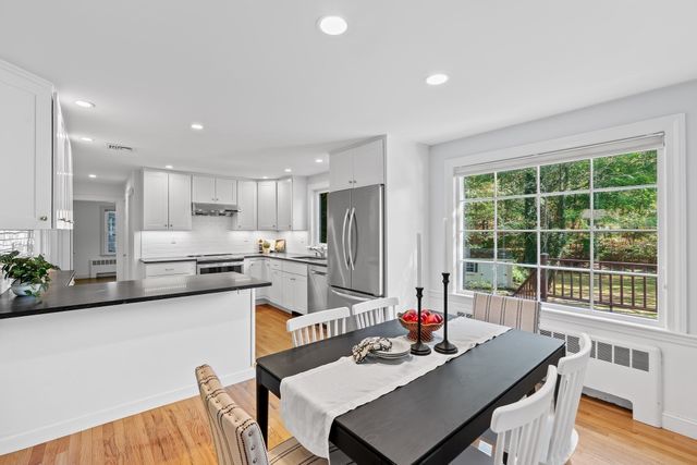 16 Happy Hollow Road, Wayland, MA 01778