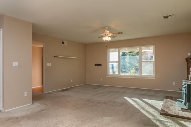 2893 Prouty Ln, Camino, CA 95709