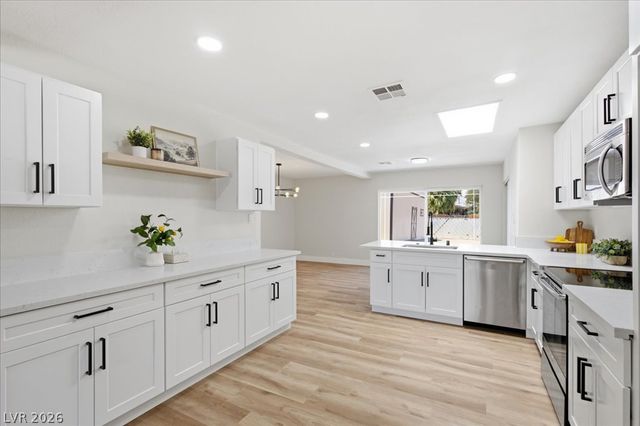 1705 Cedar Avenue, Las Vegas, NV 89101