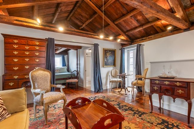 2 Oliver C, Salem, MA 01970