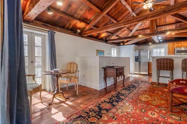 2 Oliver C, Salem, MA 01970