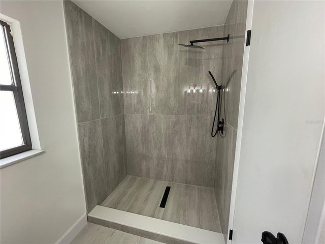 517 HICKORYWOOD AVENUE, Altamonte Springs, FL 32714