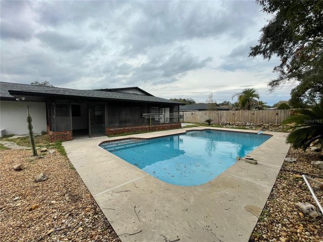 517 HICKORYWOOD AVENUE, Altamonte Springs, FL 32714