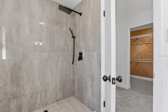 517 HICKORYWOOD AVENUE, Altamonte Springs, FL 32714