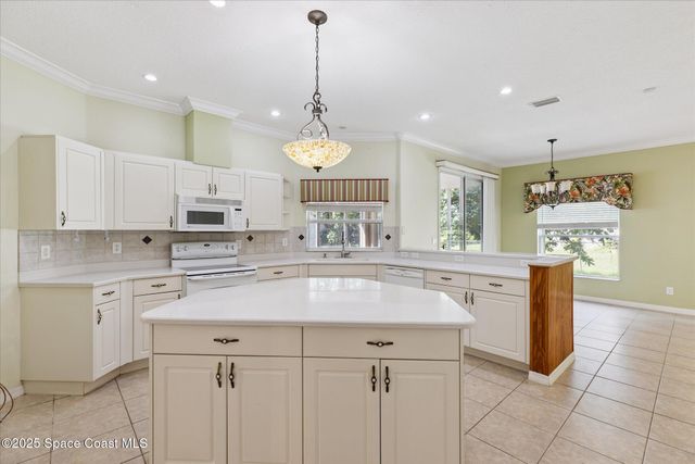 2298 Mantilla Avenue SE, Palm Bay, FL 32909