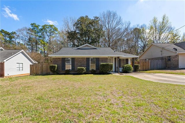 801 Copperfield E Drive, Mobile, AL 36608