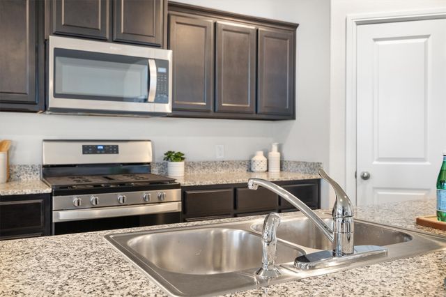 3816 Canyon Verde Lane, Denton, TX 76226