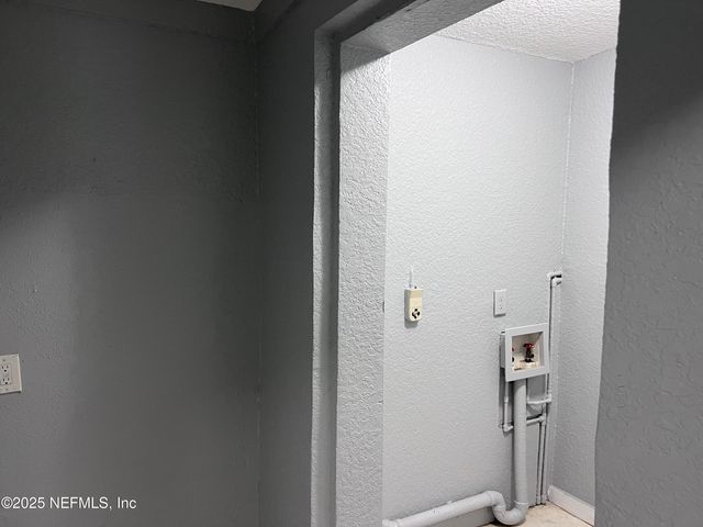 2644 EDGEWOOD Avenue W, Jacksonville, FL 32209