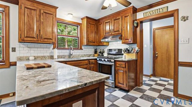 6229 Fire Ln, Mechanicsville, VA 23116