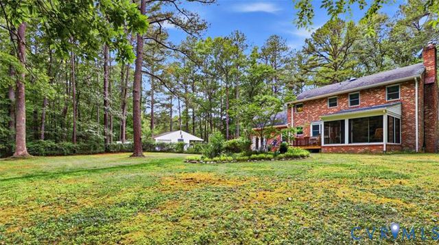 6229 Fire Ln, Mechanicsville, VA 23116